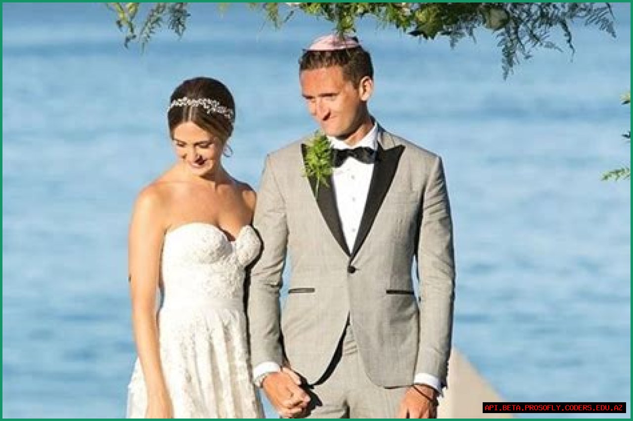 The Intimate World Of Casey Neistat's Wife: Behind The Lens