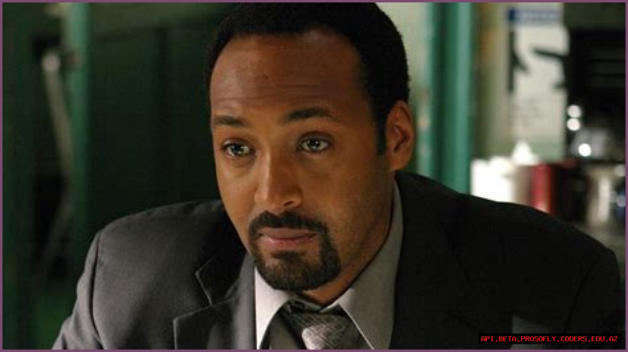 Uncovering The Life Of Jesse L. Martin's Wife: A Comprehensive Look